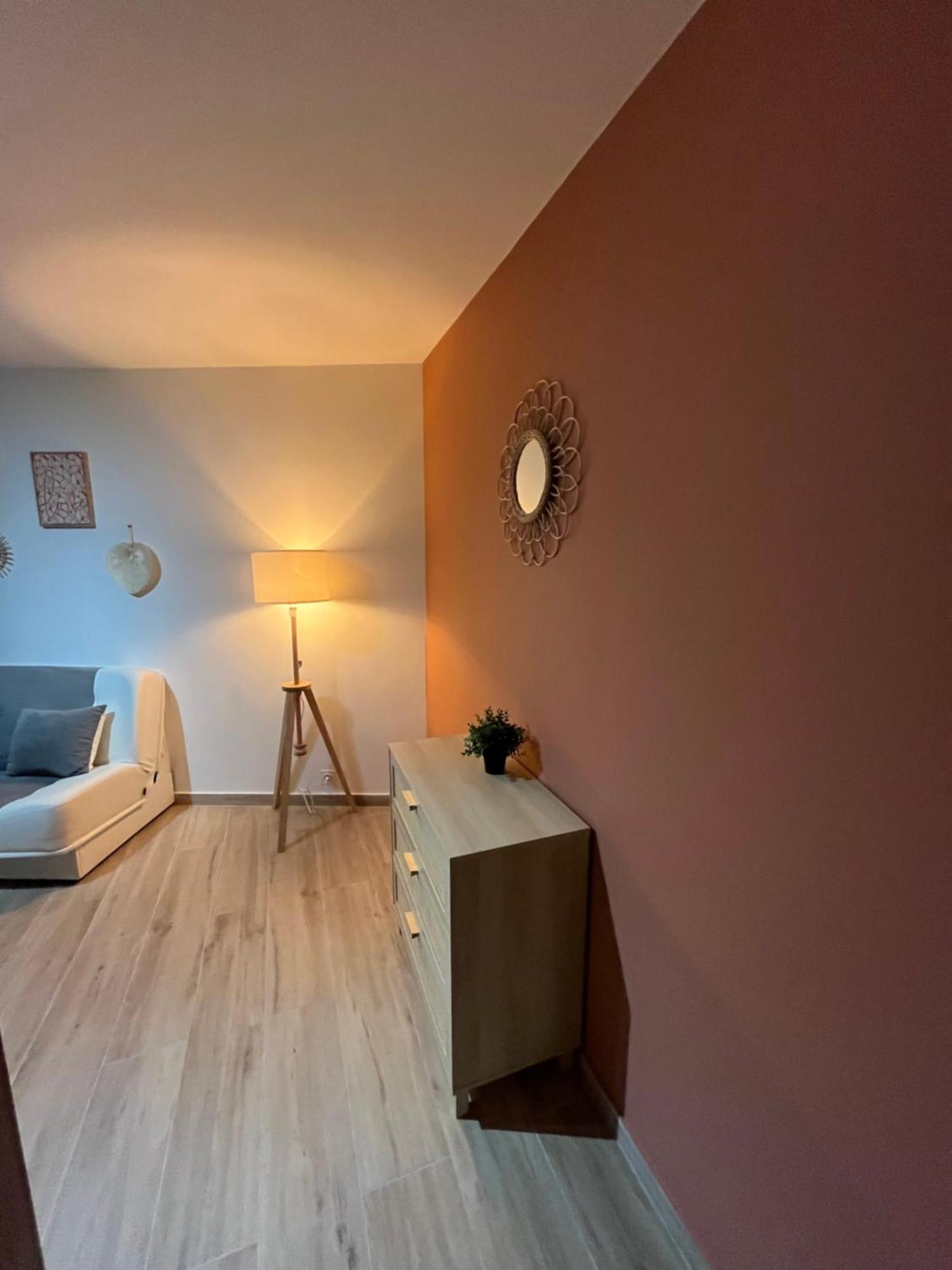 Joli Appart/Vue Etang/Clim /Wifi 바라뤽레벵즈 외부 사진